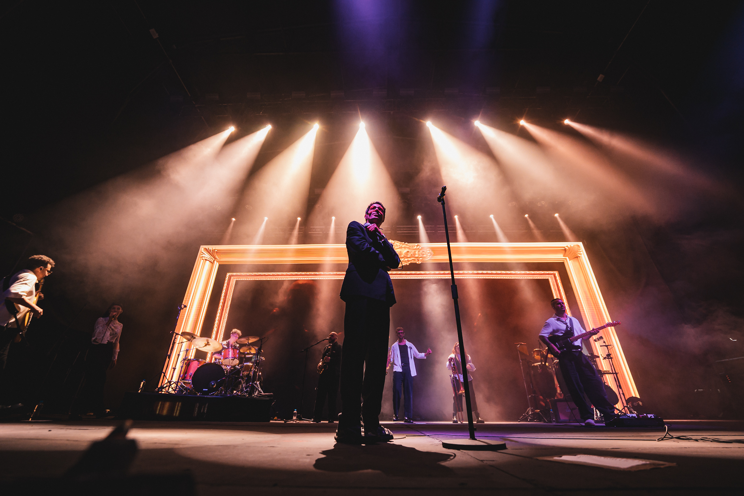 El Kuelgue bajo la luna platense